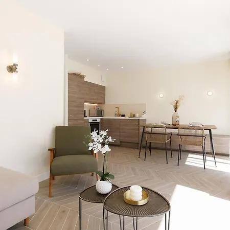 Martinez Area Superb 1 Bed W Xxl Terrace Apartment *