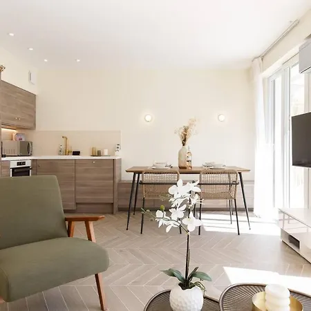 Martinez Area Superb 1 Bed W Xxl Terrace Apartment *